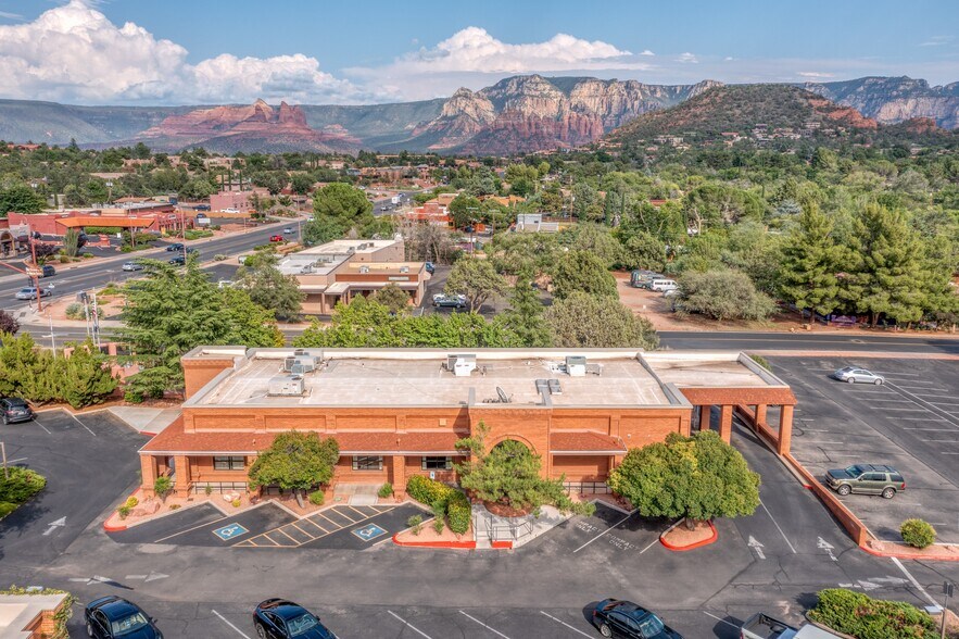 More Photos Of 1771 W State Route 89A, Sedona Storefront Retail Office For Lease