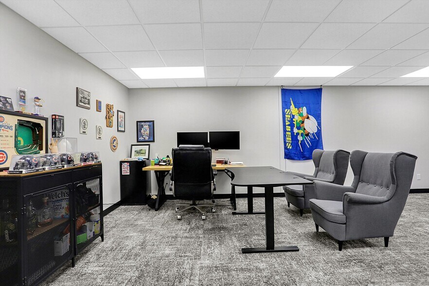 More Photos Of 615 Russell Ave, Indianapolis Medical For Sale