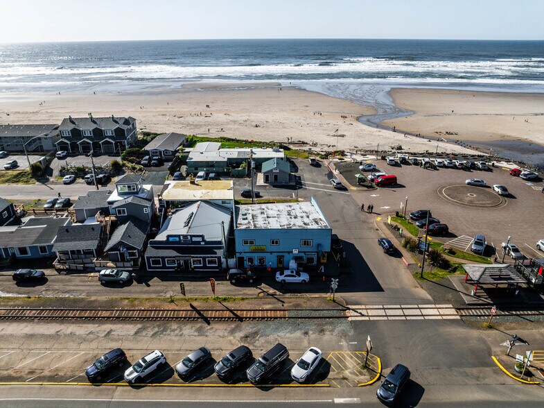 More Photos Of 101 S Miller St, Rockaway Beach Storefront Retail Residential For Sale