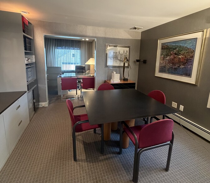 More Photos Of 629 W Mount Pleasant Ave, Livingston Medical For Sale