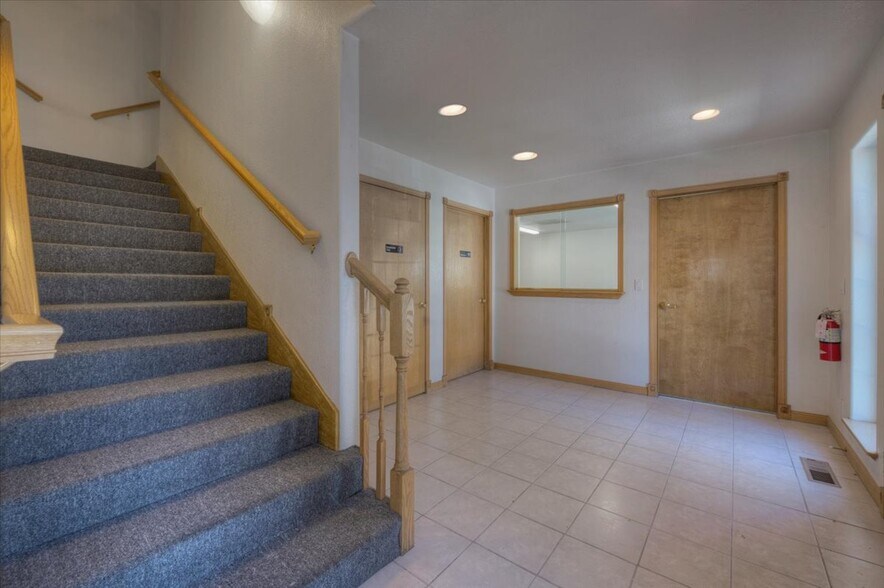 More Photos Of 545 Anderson St, Carson City Office For Sale