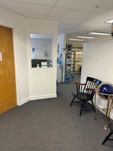 More Photos Of 851 Main St, Weymouth Medical For Lease