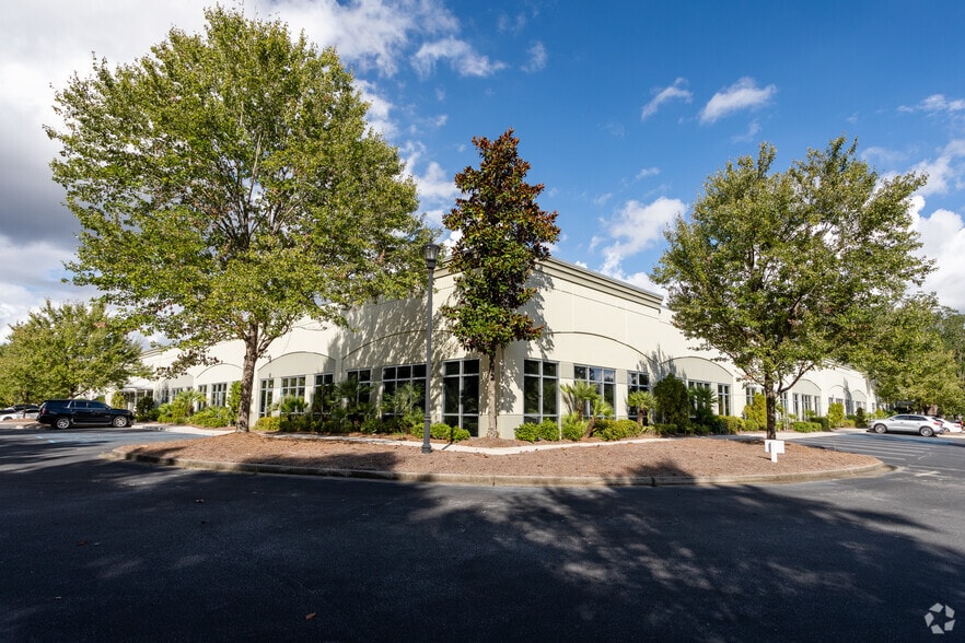 More Photos Of 5617 N Rhett Ave, North Charleston Research And Development For Lease