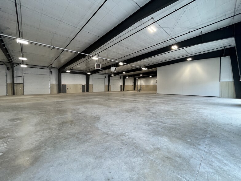More Photos Of 4881 Eagle Blvd, Longmont Warehouse For Lease