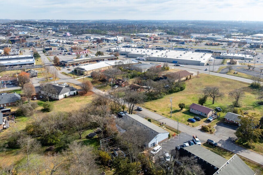 More Photos Of 125 Glancy St, Goodlettsville Office For Sale