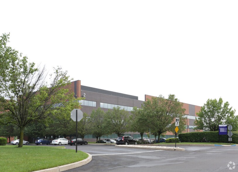 More Photos Of 101 Tournament Dr, Horsham Township Unknown For Lease