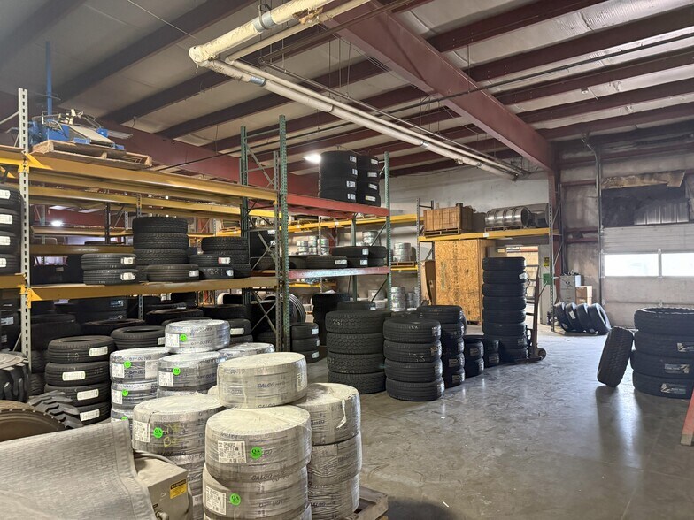 More Photos Of 5535 Arbor Rd, Lincoln Industrial For Sale