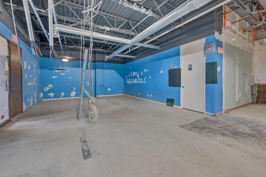 More Photos Of 53 Lake Avenue Ext, Danbury Office For Lease