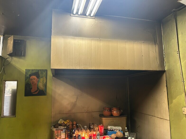 More Photos Of 2620 E Cesar E Chavez Ave, Los Angeles General Retail For Sale