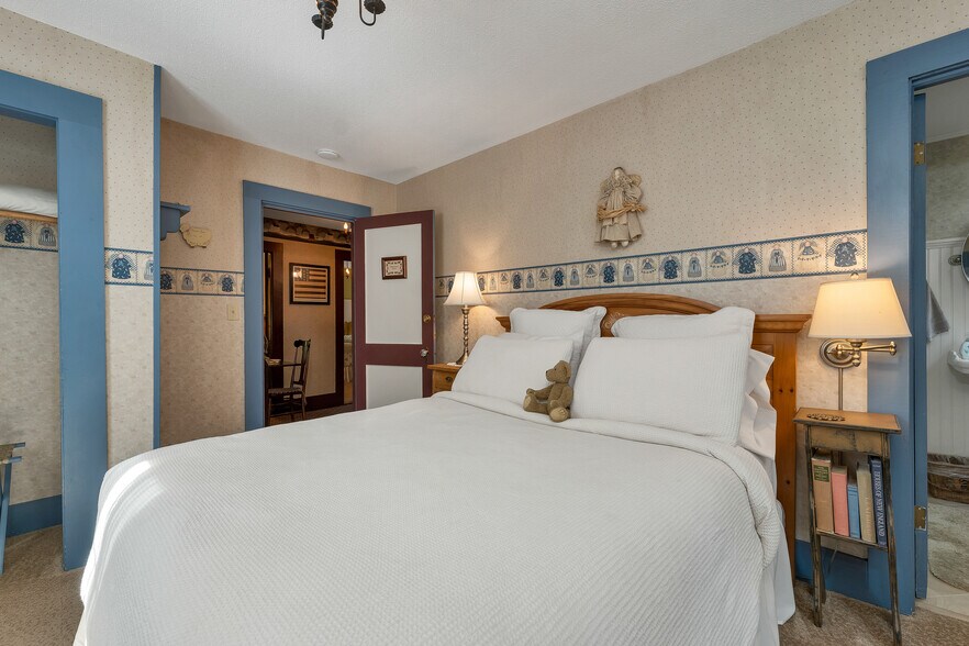 More Photos Of 404 US Route 302, Glen Hospitality For Sale