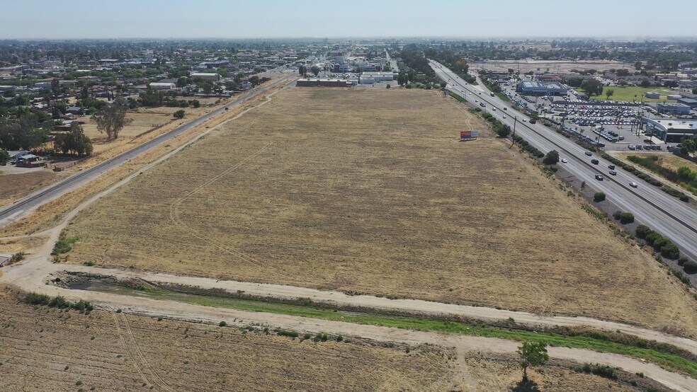 More Photos Of Highway 198 Hwy @ 12th Street, Hanford Land For Sale