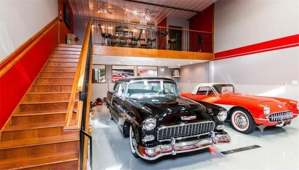 More Photos Of 940 McKinley Pky, Delano Light Manufacturing For Sale