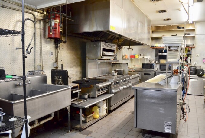 More Photos Of 23525 State Rd 40, Astor Restaurant For Sale