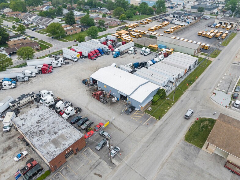More Photos Of 14002 S Harrison Ave, Posen Truck Terminal For Sale