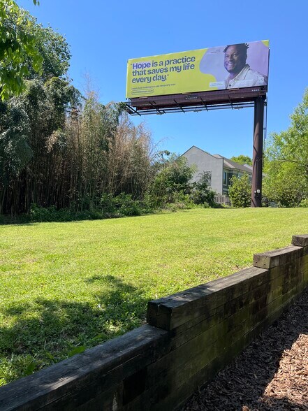 More Photos Of 313 W 11th St, Charlotte Land For Sale