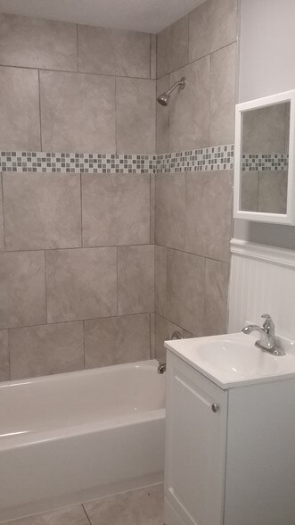 More Photos Of 545765 US Highway 1, Callahan Apartments For Sale