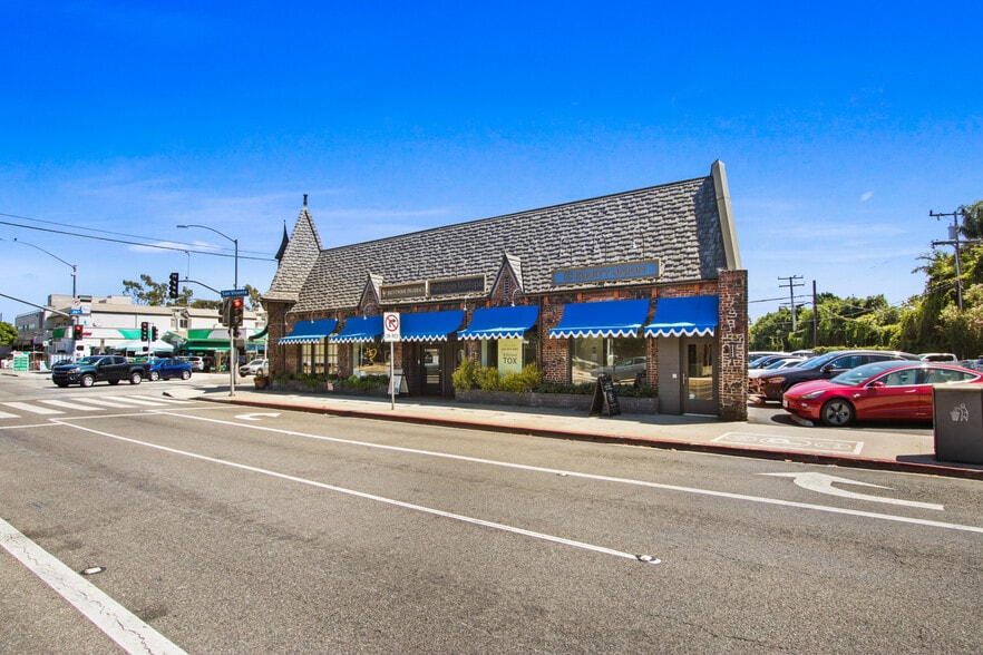 More Photos Of 2528-2538 San Vicente Blvd, Santa Monica Storefront For Lease