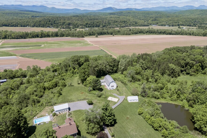 More Photos Of 3050 US-209, Kingston Lodge Meeting Hall For Sale