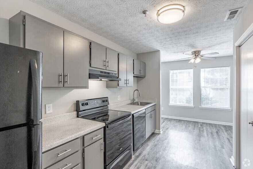 More Photos Of 10238 Fieldcrest Walk, Covington Apartments For Sale