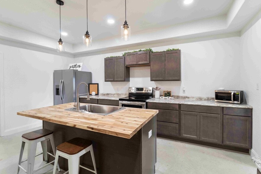 More Photos Of 1235 Kelley Woods Ln, Franklin Specialty For Sale