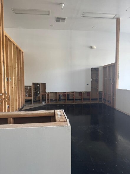 More Photos Of 3668 Lake Tahoe Blvd, South Lake Tahoe Unknown For Lease