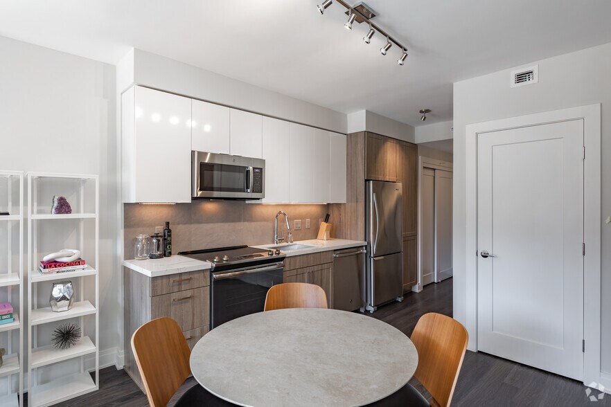 More Photos Of 320 Florida Ave NE, Washington Apartments For Lease