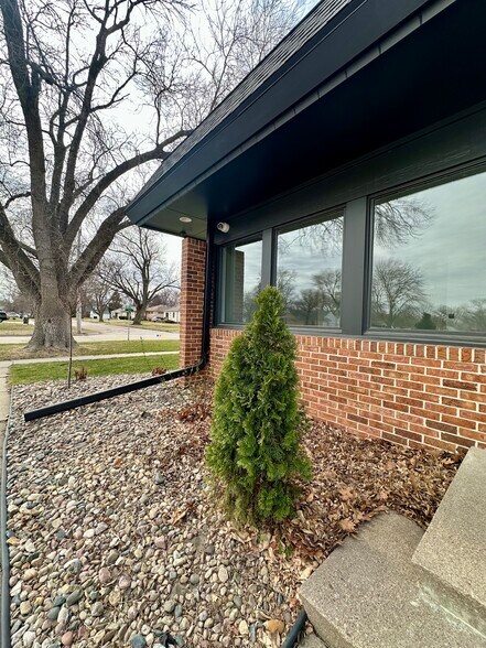 More Photos Of 230 E 22nd St, Fremont Medical For Lease