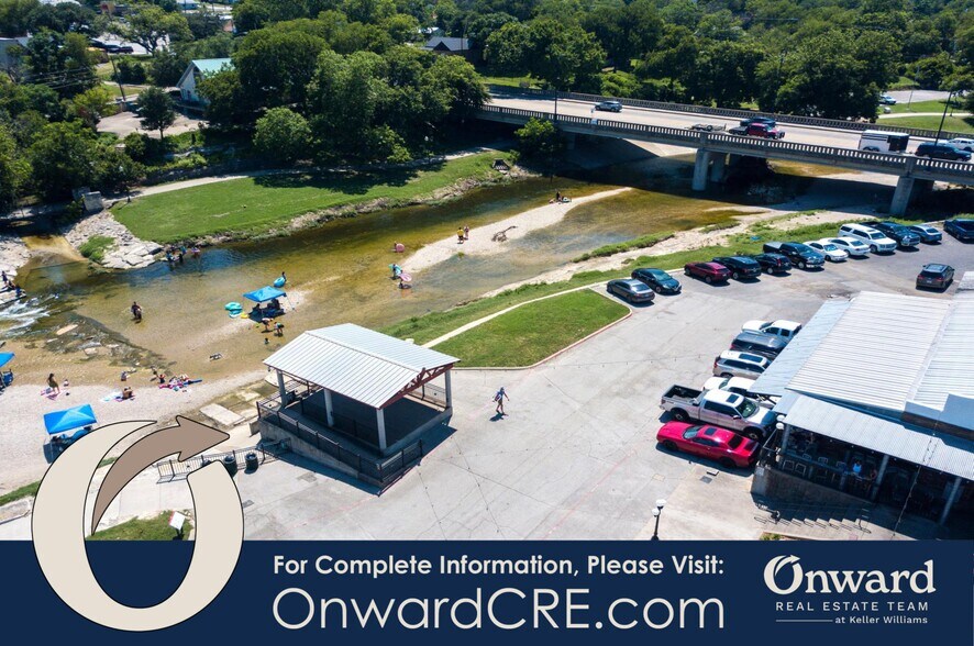 More Photos Of 219 S East St, Belton Freestanding For Lease