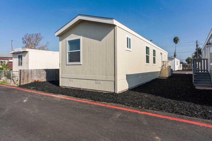 More Photos Of 2030 E Grayson Rd, Ceres Manufactured Housing Mobile Home Park For Sale