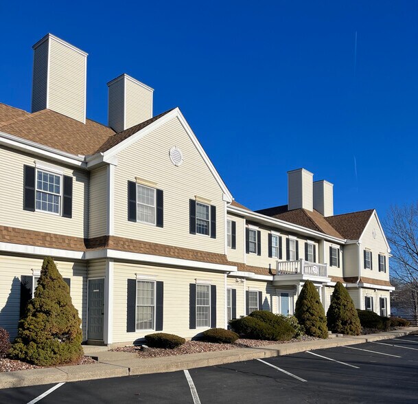 More Photos Of 71 Bradley Rd, Madison Medical For Lease