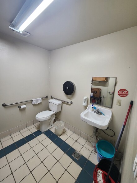 More Photos Of 236 Clary Ave, San Gabriel Warehouse For Sale