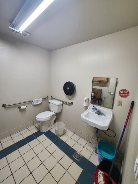 More Photos Of 236 Clary Ave, San Gabriel Warehouse For Sale