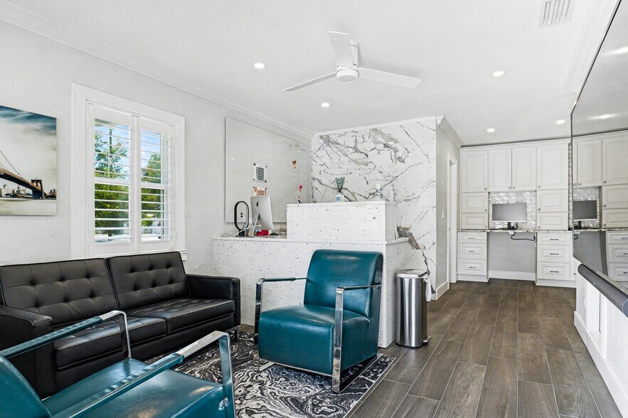 More Photos Of 1701-1709 Rogero Rd, Jacksonville Office Residential For Sale