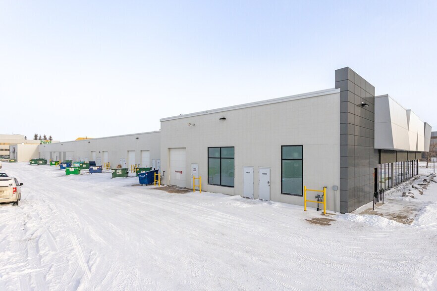 More Photos Of 10604-10648 170 St NW, Edmonton Showroom For Lease