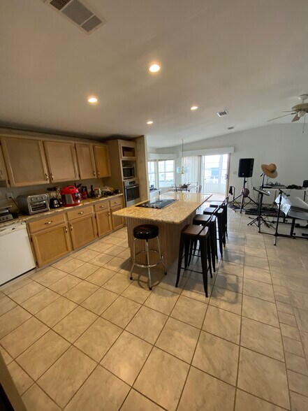 More Photos Of 3096 Skipper Ln, Saint James City Marina For Sale