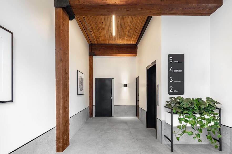 More Photos Of 191-195 Alexander St, Vancouver Office For Sale