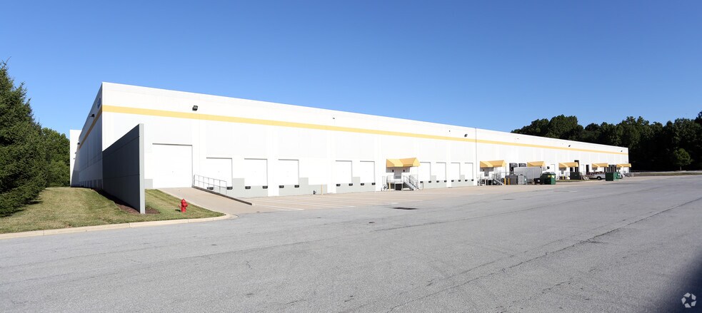 More Photos Of 15800 Commerce Ct, Upper Marlboro Unknown For Lease