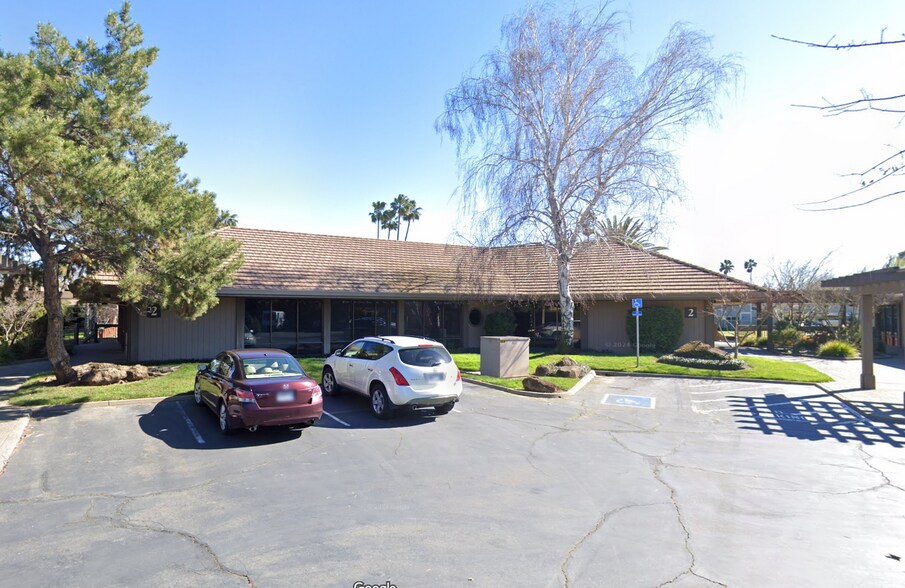 More Photos Of 6355 Riverside Blvd, Sacramento Office For Sale