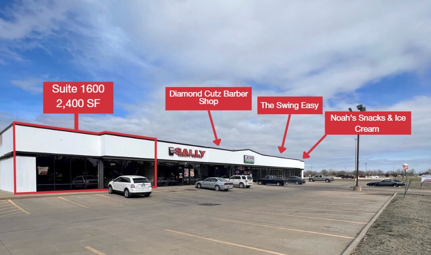 Primary Photo Of 1600-1624 E 11th Ave, Hutchinson General Retail For Lease