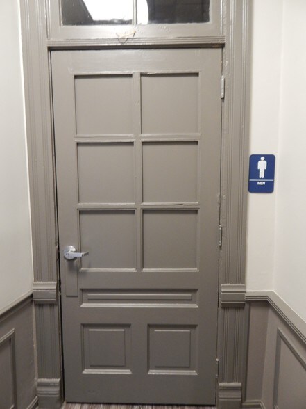 More Photos Of 1320 Sumner Ct, Cleveland Office For Lease