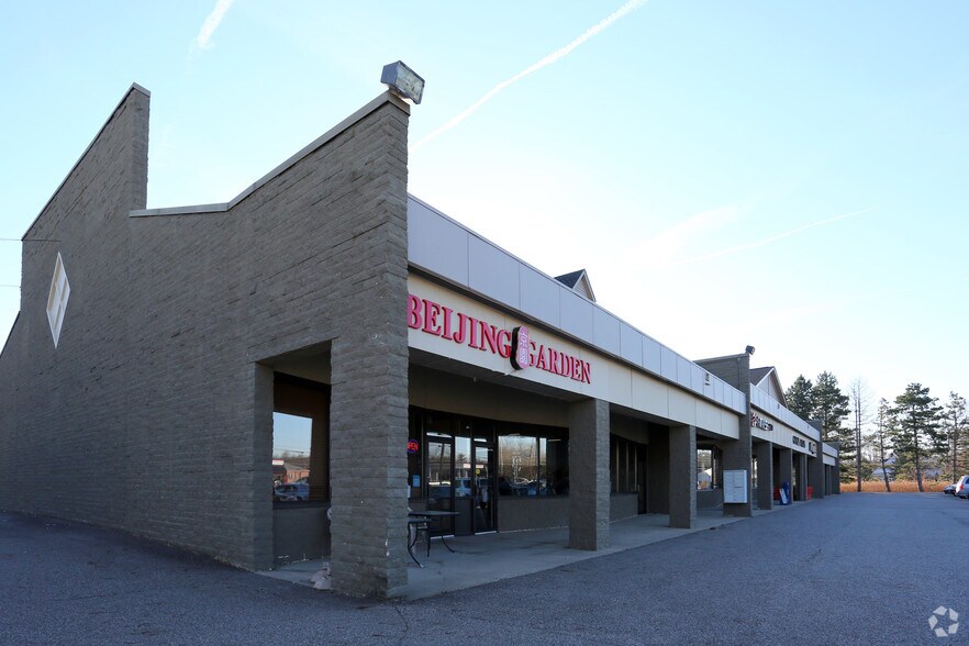 More Photos Of 7995 Darrow Rd, Twinsburg Unknown For Lease