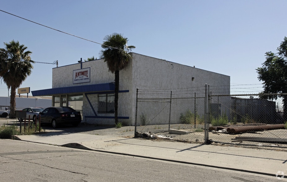 More Photos Of 750 S Lugo Ave, San Bernardino Contractor Storage Yard For Sale