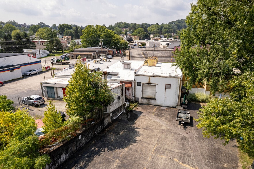 More Photos Of 508 New Alexandria Rd, Greensburg General Retail For Sale