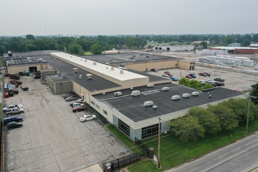 More Photos Of 801 Berryman Pike, Tipton Manufacturing For Sale
