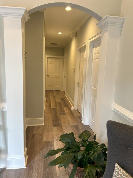 More Photos Of 11805 Northfall Ln, Alpharetta Medical For Lease