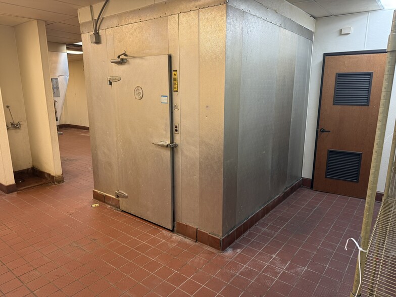 More Photos Of 2881 FM Road 157, Mansfield Restaurant For Lease