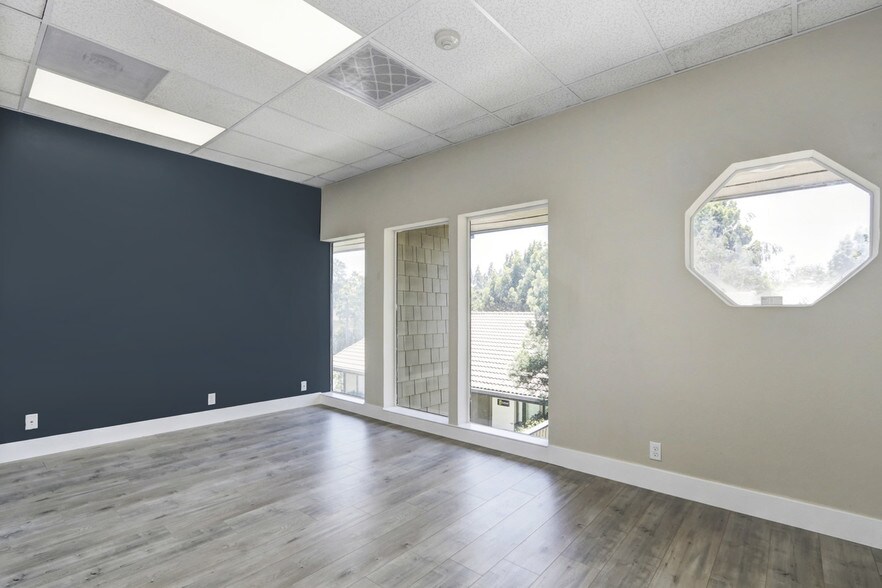 More Photos Of 7509 Madison Ave, Citrus Heights Office For Sale