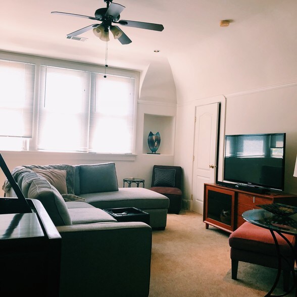 More Photos Of 1033 Magnolia St, Oakland Apartments For Sale