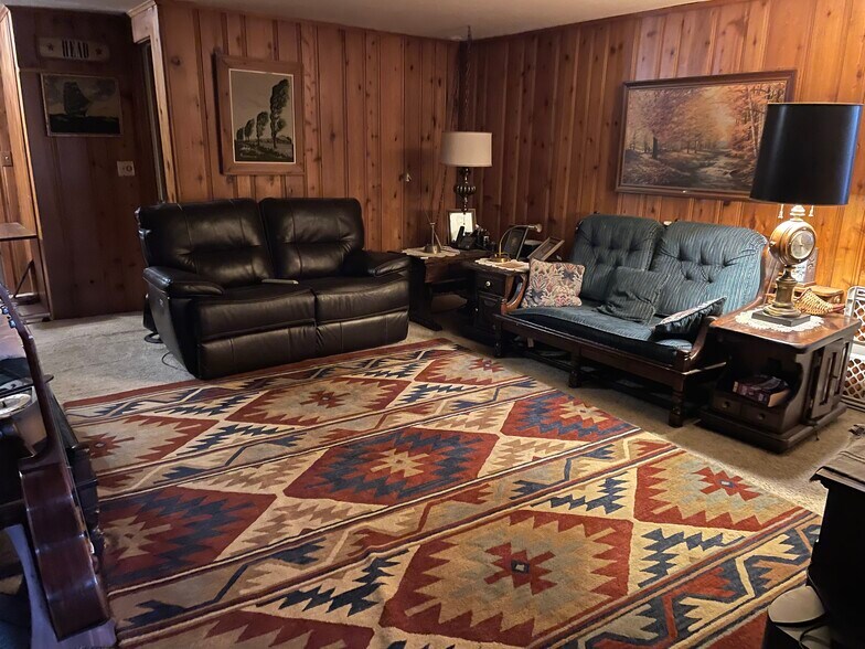 More Photos Of 111 Highland Lakes Rd, Highland Lakes General Retail For Sale