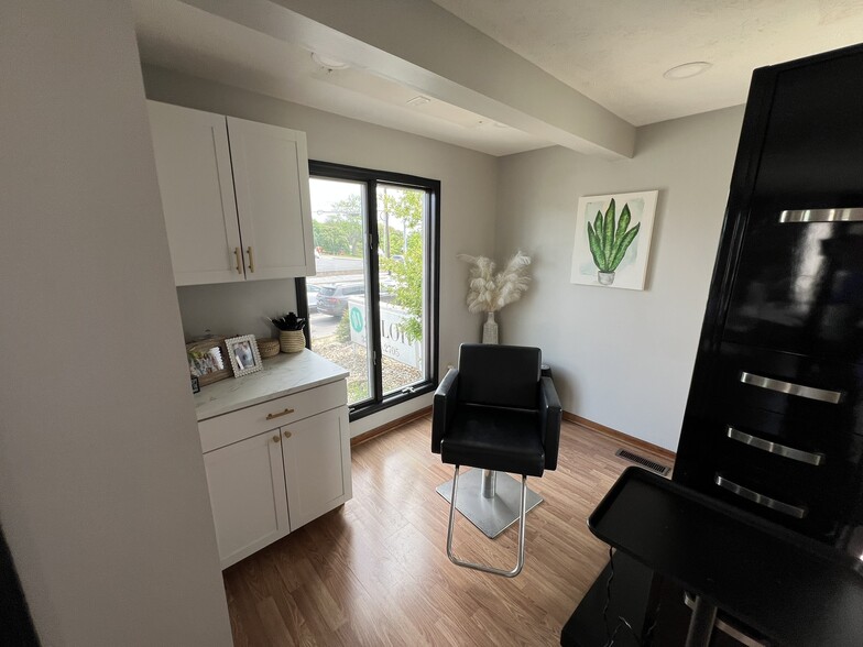 More Photos Of 8433 Cleveland Ave NW, Canton General Retail For Sale